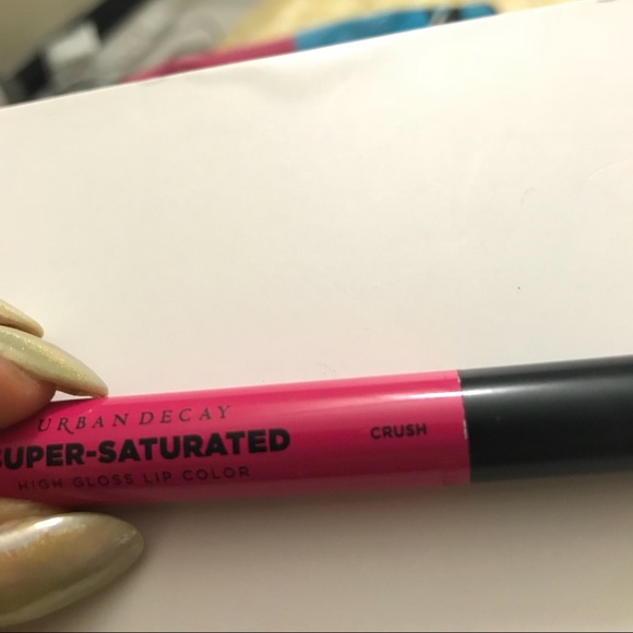 Lipgloss - Picture 3 of 3